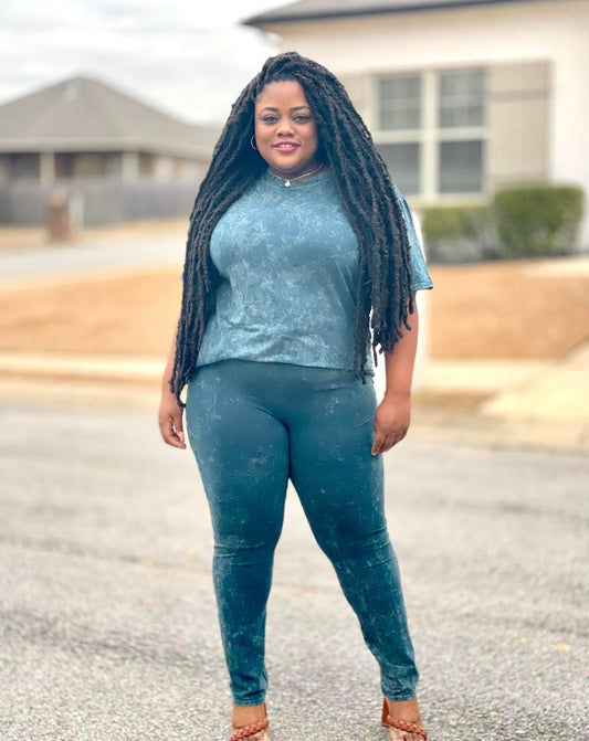 Blue Mineral Wash Leggings (Plus)